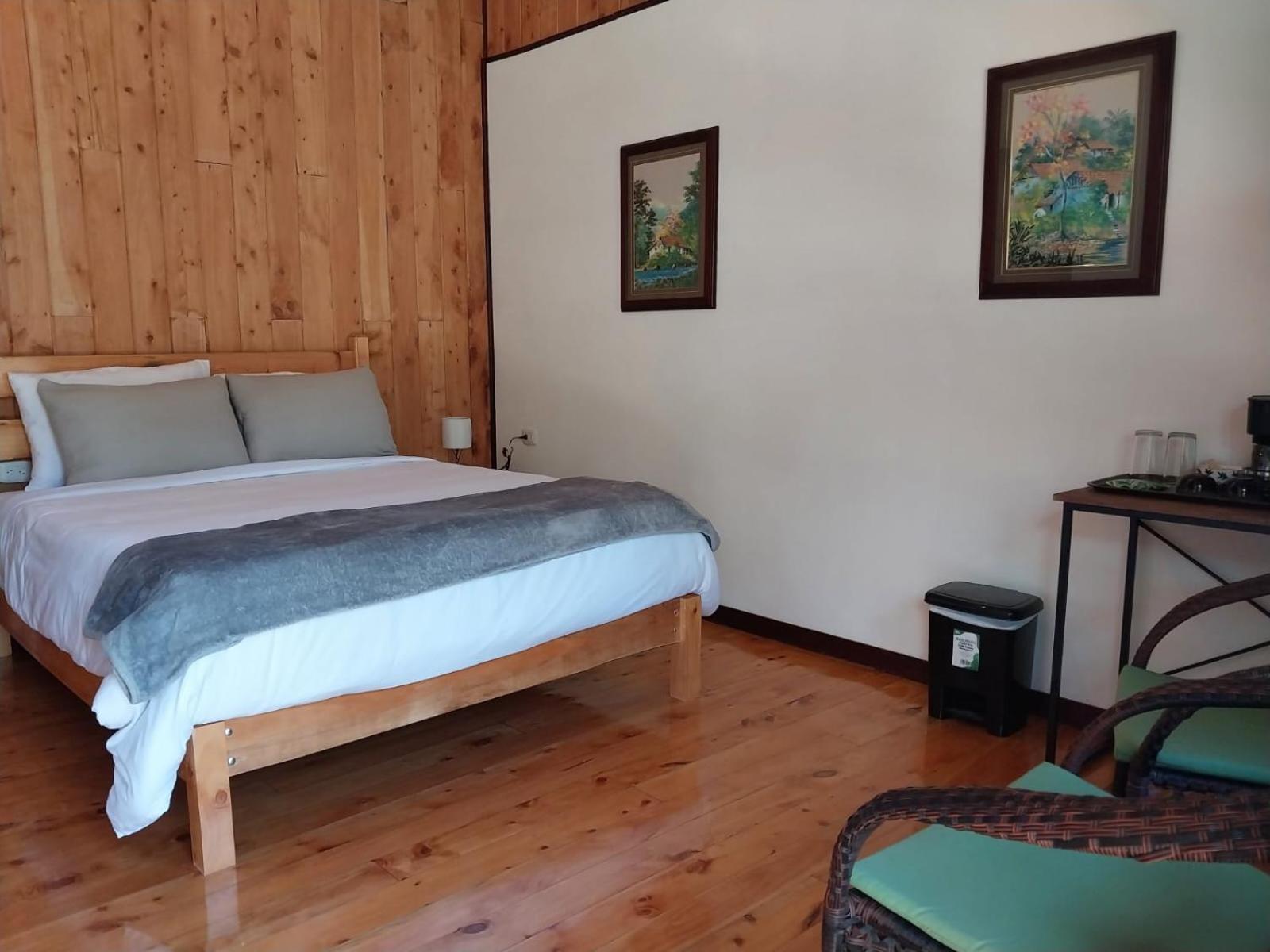 Curuba Lodge Copey